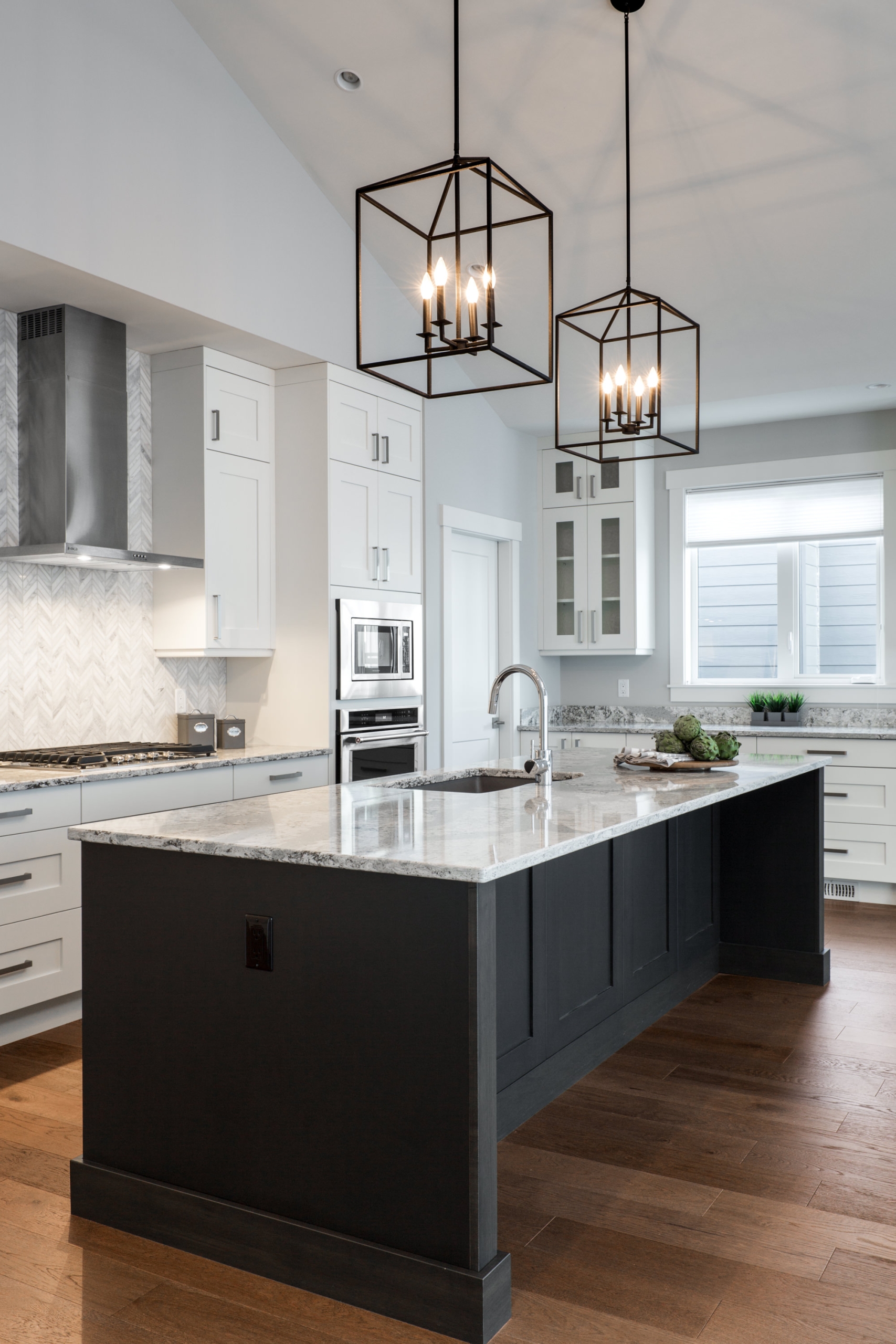 Entertaining In Elegance